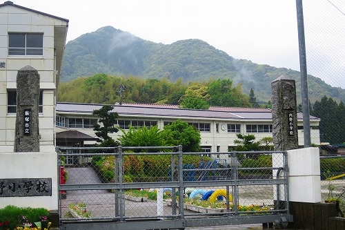 雨の筑前内野宿は長崎街道の宿場町