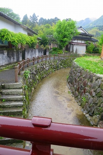 雨の筑前内野宿は長崎街道の宿場町