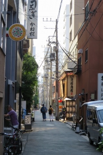富岡八幡宮と門前仲町の昭和の街を散歩