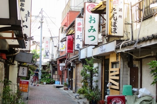 富岡八幡宮と門前仲町の昭和の街を散歩