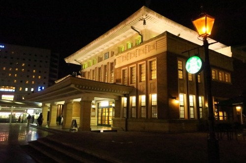 夜の奈良町を散歩|夜だからこそみえてくるその街の魅力もある