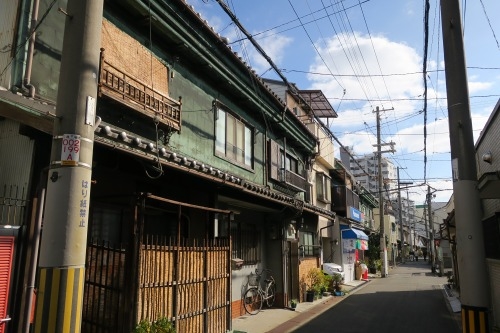 伝法を散歩|旧鴻池本店と豊臣秀吉が文禄の役前に祈願した鴉宮散歩