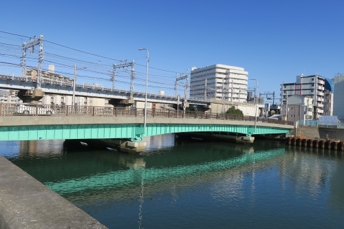 伝法を散歩|旧鴻池本店と豊臣秀吉が文禄の役前に祈願した鴉宮散歩