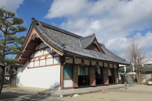 白子を散歩|伊勢参宮街道をぶらり散歩と車関連の神社で安全祈願散歩