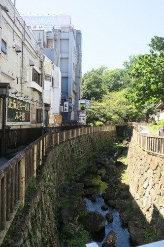 王子から散歩|王子稲荷神社と昭和の風景・東十条の商店街をふと散歩