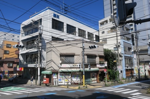王子から散歩|王子稲荷神社と昭和の風景・東十条の商店街をふと散歩