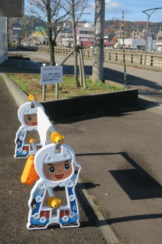 春日山を散歩|紅葉の季節に上杉謙信の春日山城と林泉寺でお墓参り