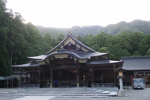 弥彦を散歩|越後国の一宮・弥彦神社で神様を感じるか散歩してみた