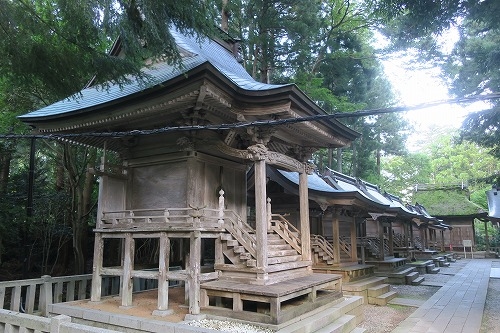 弥彦を散歩|越後国の一宮・弥彦神社で神様を感じるか散歩してみた