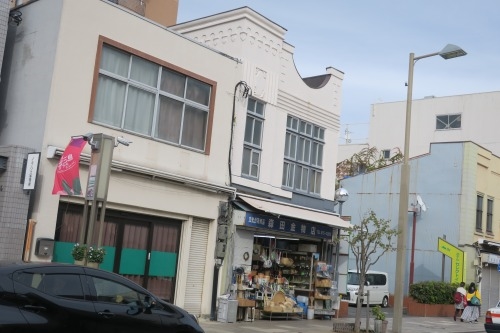 三島を散歩|三島広小路から看板建築をみながら三嶋大社まで散歩で