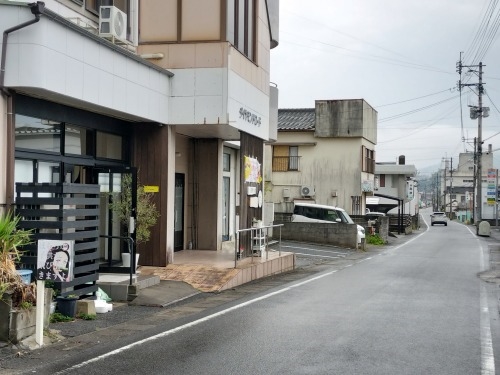 志布志を散歩|洋館の旧東郷医院と志布志銀座の美味しい焼き鳥屋さん