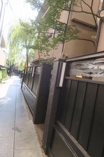 八王子を散歩|晴れた日に八王子花街散歩とユ-ミンの実家は呉服屋