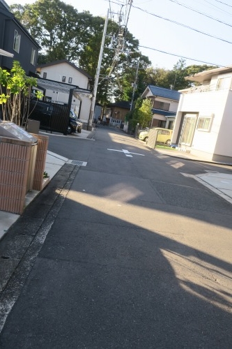 まつば坂を散歩|まつば坂の由来は「まつば」という地名にあるらしい