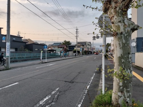 掛川を散歩|夕暮掛川城に高知へ領地替えになる山内一豊の思いは