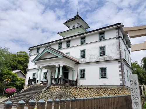 磐田を散歩|遠州見付宿と現存日本最古木造擬洋風校舎・見付小学校