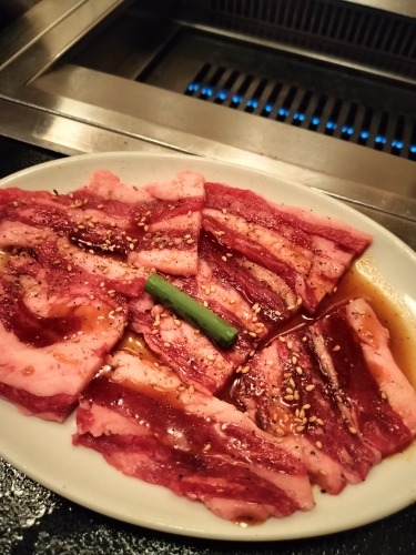 新庄を散歩|夕暮れの新庄を散歩してゴールデン街・焼き肉店で夕食