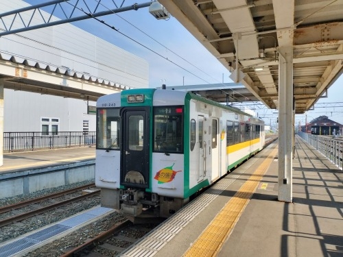 真室川を散歩|真室川駅舎がみたい!真室川駅周辺の散歩はついでだす