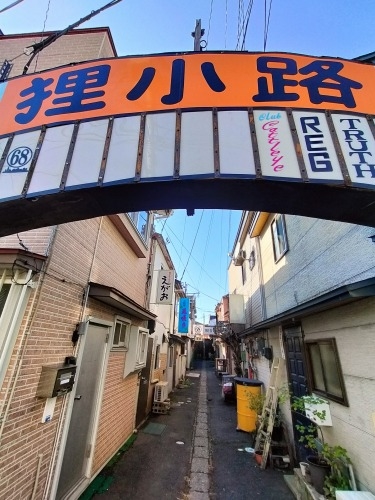 OUbRn̊XO̓Vb^[A[g̊Xł̂