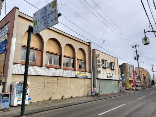 上北町を散歩|えび蔵のここでしか味わえない白魚と地元日本酒で楽し