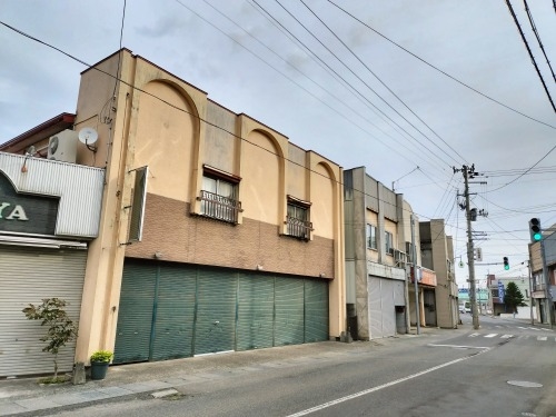 上北町を散歩|えび蔵のここでしか味わえない白魚と地元日本酒で楽し