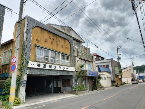 喩Ub