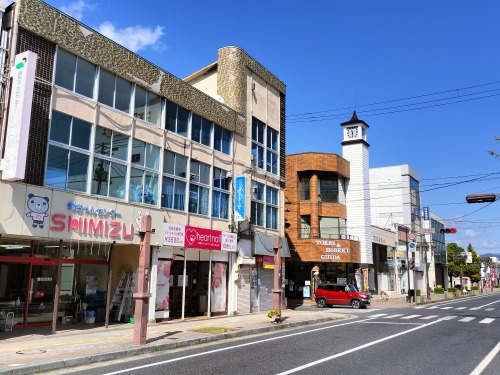 mւUbV̋ђV{ʂԂԂU͂ƂĂy