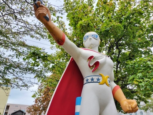 函館を散歩|昭和の香り菊水小路とまさか月光仮面は函館出身ぞよのか