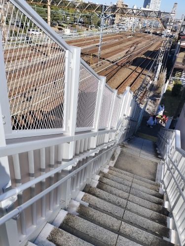 横浜駅西口を散歩|反町駅から線路跡を散歩しながら東神奈川駅へ散歩
