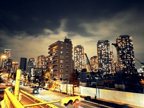 ��O�������U���b��̐����ʂ�ɂ͖ʔ������z����Ƃ̂炭�냍�[�h