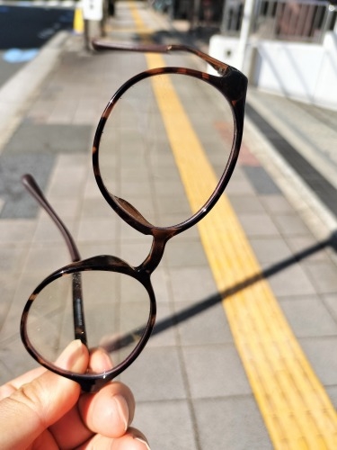 �������͂��U���b�s�^�S���X�C�b�`�J�t�F�Ɛ[��1�{�ɑ����ǂ�H�ׂ�