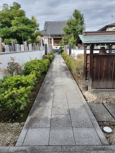 ���������U���b