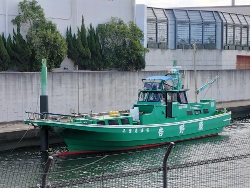 ���������U���b