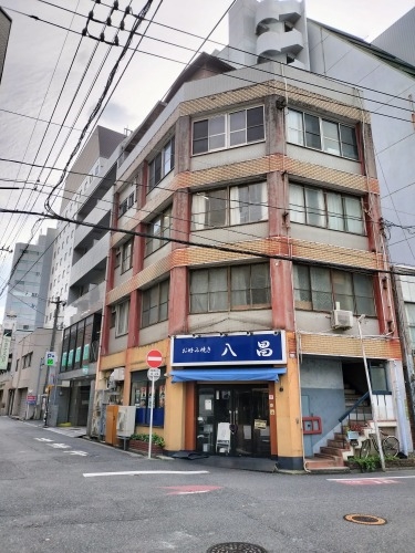 �����U��