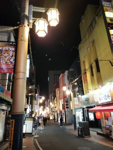 天文館を散歩|老舗山形屋と夕暮れに染まる桜島をみて黒豚とんかつ