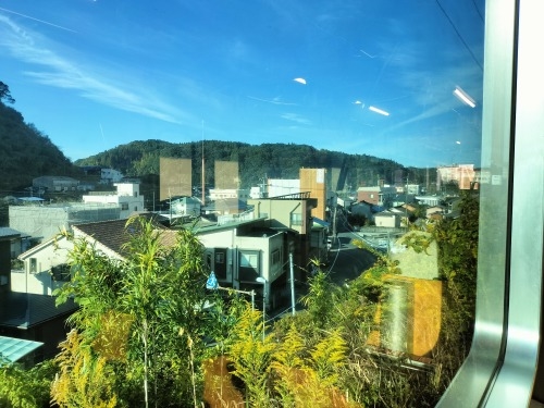 �ɏW�@���U���b���Ë`�O�̏鉺���ƗL�n�V���̕�ɂ��Q������Ă݂�