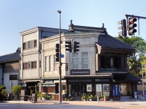 金谷本町を散歩|鋳物師の街と石畳・千本格子は美しい風景だと思った