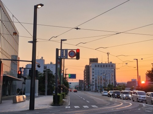 富山市内を散歩|★