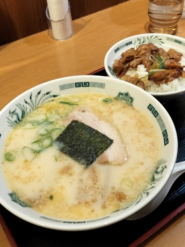 �n���U���b���R���̏h�꒬�n�h���U���E�n�w���珺�a�̏��X�X���X�e�L