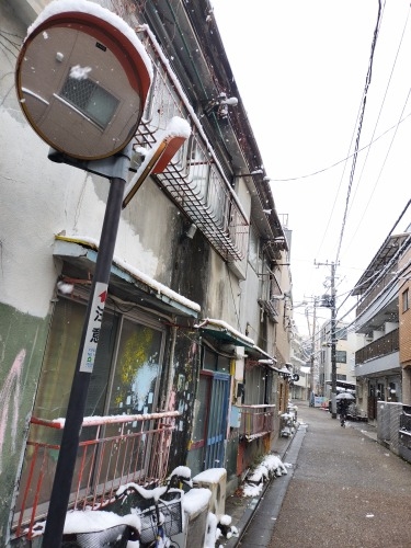 水道橋から散歩|雪降る路地散歩・文豪が住んだ街本郷はどんな街か?