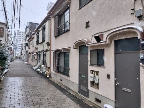 水道橋から散歩|雪降る路地散歩・文豪が住んだ街本郷はどんな街か?