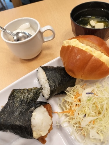 �{����U���b�{�茧������ؒʂ�Ɍ���s�̗��j���z���Ƌ{��n�{����