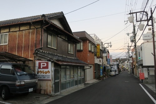 三田を散歩|鳥羽海賊九鬼氏の城下町とGHQと戦った白洲次郎の物語